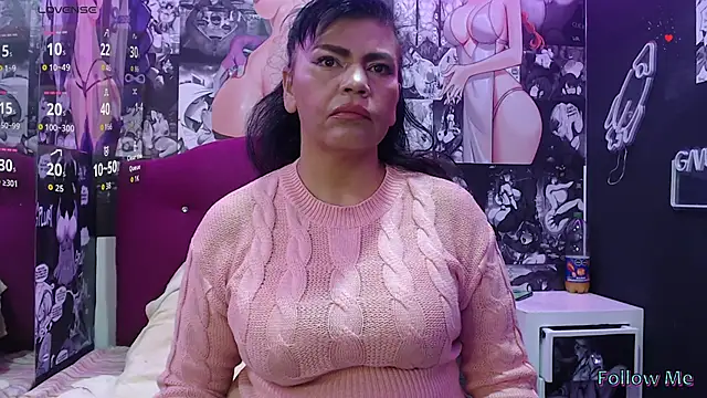 jennifer 0717 online show from April 8, 2026, 12:12 am