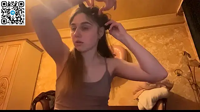 LovelySilk 63 online show from April 14, 2026, 6:24 pm