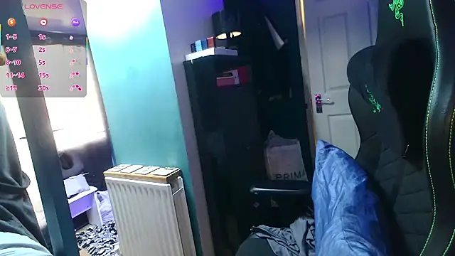 Snapshot of JadeAlexis403 chatting on March 3, 2026, 9:49 am JadeAlexis403 online show from March 3, 2026, 9:49 am