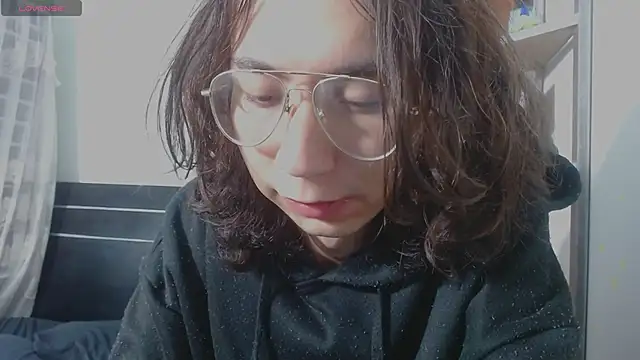 Snapshot of najimi_uwu_ chatting on February 10, 2026, 7:57 pm najimi uwu online show from February 10, 2026, 7:57 pm