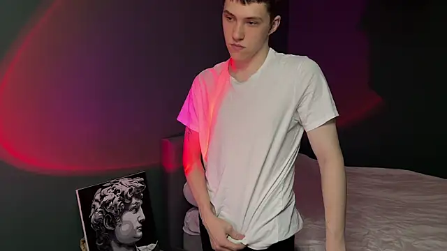 cronck52 online show from April 2, 2026, 12:23 pm