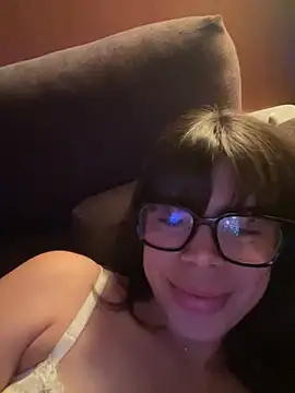 Snapshot of Brigitte01 chatting on May 16, 2026, 10:20 pm Brigitte01 online show from May 16, 2026, 10:20 pm