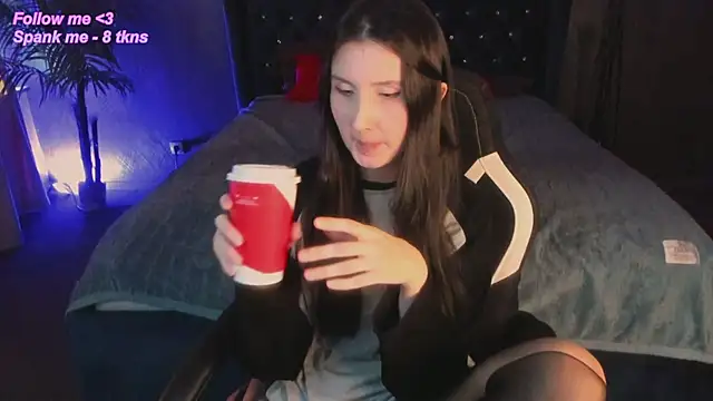 Snapshot of avrora_shy_ chatting on March 3, 2026, 12:34 pm avrora shy online show from March 3, 2026, 12:34 pm