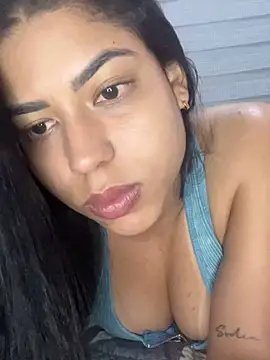 venezolana  caro online show from February 14, 2026, 1:39 am