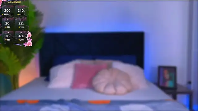 Snapshot of MissMichellee chatting on March 4, 2026, 8:49 pm MissMichellee online show from March 4, 2026, 8:49 pm