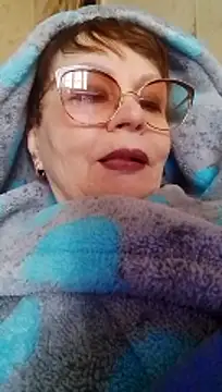 Snapshot of SophieBurns chatting on March 3, 2026, 10:11 am SophieBurns online show from March 3, 2026, 10:11 am