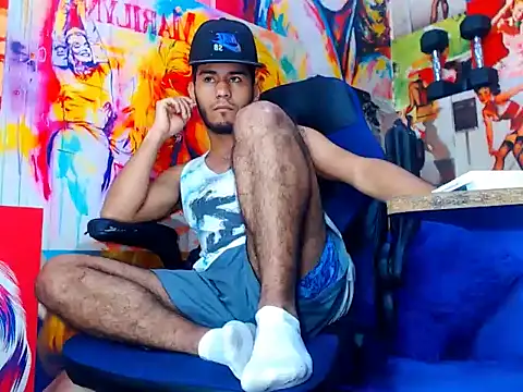 warmNoah online show from April 16, 2026, 7:03 pm