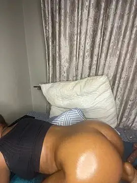 Snapshot of applebae chatting on April 4, 2026, 6:09 am applebae online show from April 4, 2026, 6:09 am