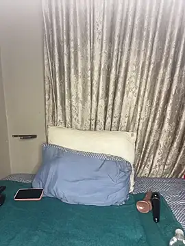 Snapshot of applebae chatting on April 8, 2026, 6:04 am applebae online show from April 8, 2026, 6:04 am