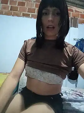 Snapshot of lucyscay_ chatting on May 30, 2026, 10:37 pm lucyscay online show from May 30, 2026, 10:37 pm