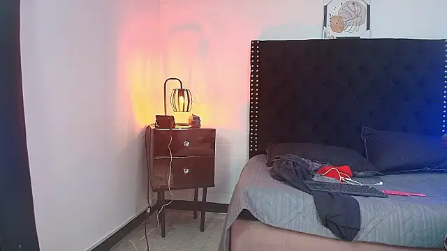 Axell Kussh online show from February 20, 2026, 12:07 pm