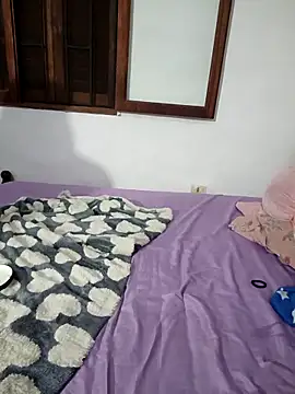 micavicexx online show from February 6, 2026, 2:18 am