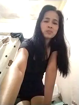 sweet maxine44 online show from March 21, 2026, 8:46 pm