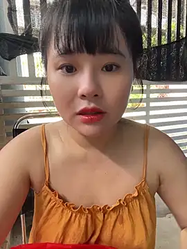 Lewd couple online show from June 5, 2026, 1:54 am