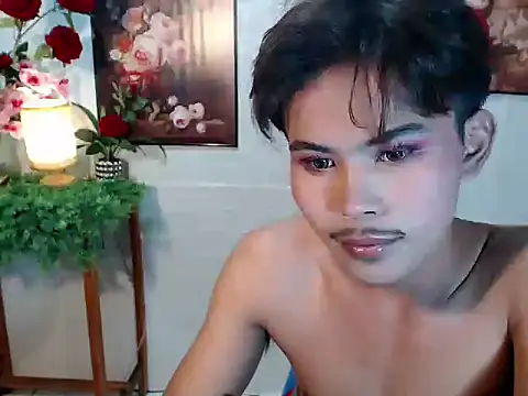Snapshot of twink_ivanxxxx chatting on May 9, 2026, 1:36 pm twink ivanxxxx online show from May 9, 2026, 1:36 pm