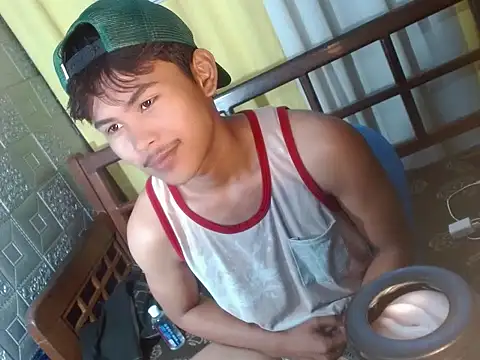 twink ivanxxxx online show from February 17, 2026, 12:13 pm