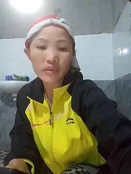 Snapshot of nhynhy11 chatting on March 3, 2026, 12:39 am nhynhy11 online show from March 3, 2026, 12:39 am