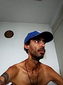 Swicth love online show from April 8, 2026, 5:25 pm