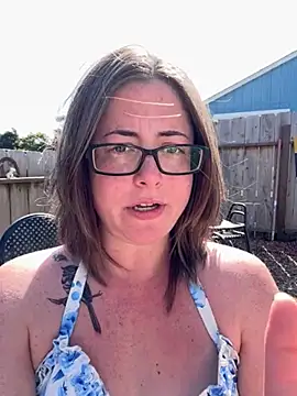 Naomi Blaire online show from April 29, 2026, 11:22 pm