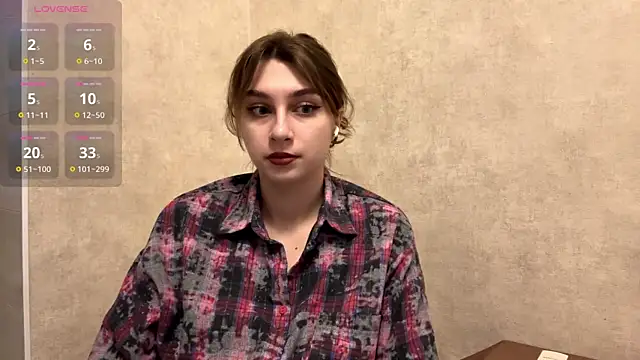 ElliKrovel online show from March 6, 2026, 4:07 am