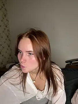 Emma Songae online show from March 4, 2026, 6:48 pm