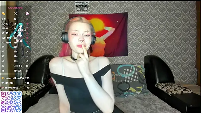 Veldenga online show from April 15, 2026, 7:58 pm