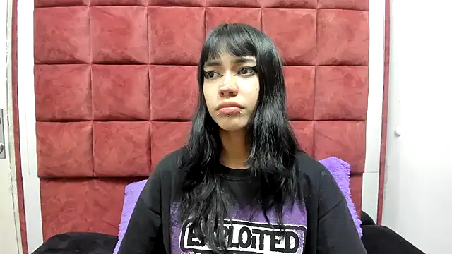 DAKOTALUCIFENA online show from February 28, 2026, 2:22 am