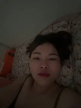 Snapshot of Loyalty-love chatting on February 25, 2026, 2:34 am Loyalty-love online show from February 25, 2026, 2:34 am