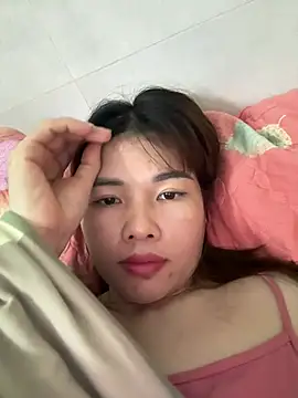 Snapshot of Loyalty-love chatting on March 2, 2026, 2:02 pm Loyalty-love online show from March 2, 2026, 2:02 pm