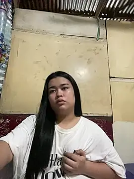 gorgeous isabella online show from February 19, 2026, 1:30 pm