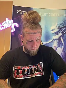Snapshot of Smokebluntafterblunt chatting on June 16, 2026, 2:44 am Smokebluntafterblunt online show from June 16, 2026, 2:44 am