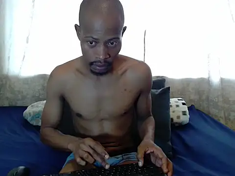 MRSHYGUY29 online show from February 21, 2026, 10:50 am