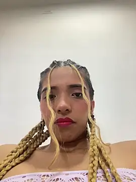 Kyliegolden online show from April 3, 2026, 8:37 pm