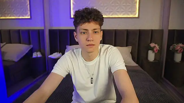 StefanBev online show from March 13, 2026, 8:47 pm