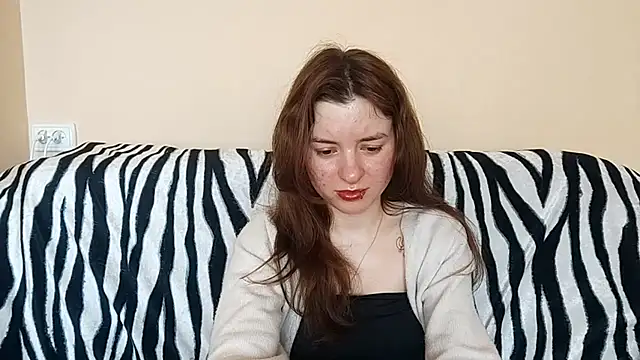 LanitaHemple online show from March 5, 2026, 7:49 am