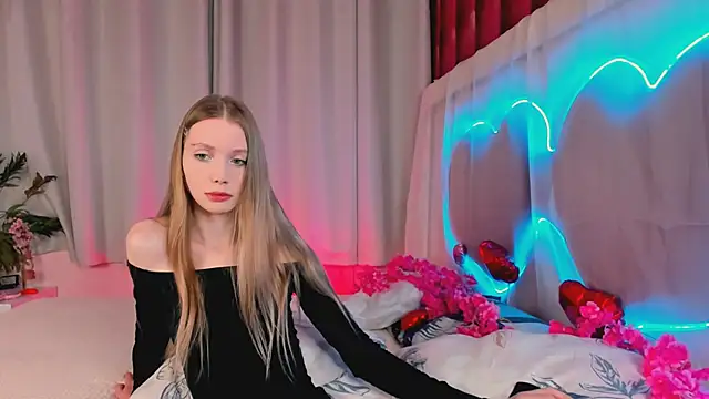 Snapshot of lada2k4 chatting on February 21, 2026, 6:04 am lada2k4 online show from February 21, 2026, 6:04 am