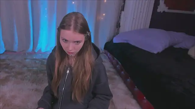 Snapshot of lada2k4 chatting on February 11, 2026, 6:02 am lada2k4 online show from February 11, 2026, 6:02 am