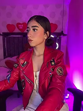 alahia pink online show from March 1, 2026, 4:12 am