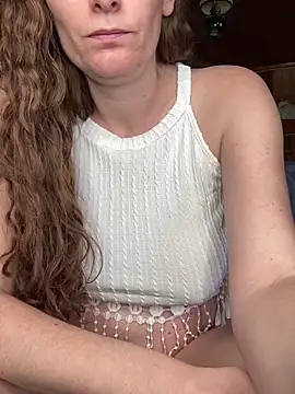 Snapshot of Midnight_Munch chatting on June 11, 2026, 12:13 pm Midnight Munch online show from June 11, 2026, 12:13 pm