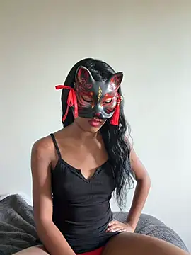 LadyKitsune online show from June 12, 2026, 3:54 pm