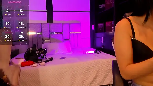 lorraineHunter online show from February 11, 2026, 1:44 pm