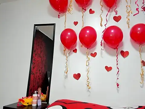 Snapshot of Rachel_sweety1 chatting on February 14, 2026, 5:02 pm Rachel sweety1 online show from February 14, 2026, 5:02 pm