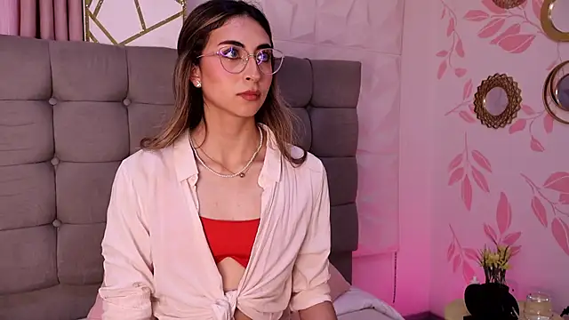 EmmaClark   online show from February 28, 2026, 3:22 pm