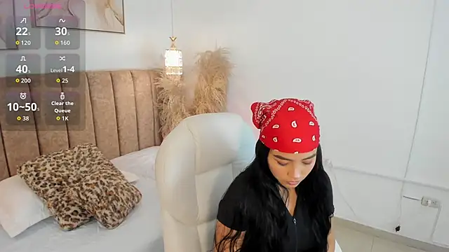 Yaasmin  online show from February 20, 2026, 6:32 pm