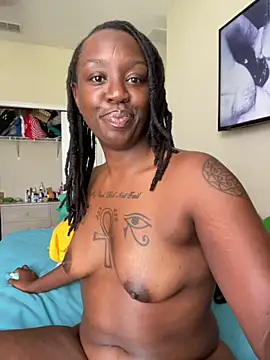 Snapshot of ladiigodiva chatting on April 9, 2026, 6:14 pm ladiigodiva online show from April 9, 2026, 6:14 pm
