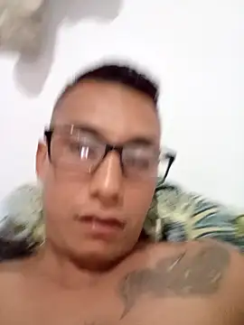 alanbigcock12inches online show from February 15, 2026, 4:13 am