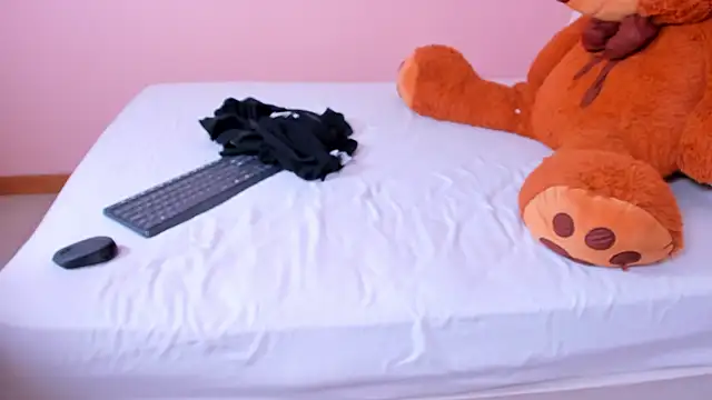 violeta rodriguezz online show from April 21, 2026, 5:08 pm