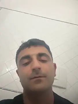 elia2711 online show from March 24, 2026, 7:58 pm