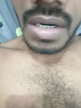 Snapshot of Daddyishere_19 chatting on February 24, 2026, 6:09 pm Daddyishere 19 online show from February 24, 2026, 6:09 pm