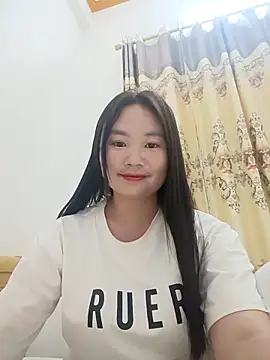 lisn-cute online show from April 8, 2026, 9:55 am